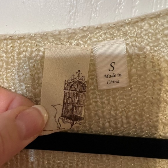 Bird Cage Tan Lightweight knit long sleeve open back sweater Size Small - Picture 5 of 5